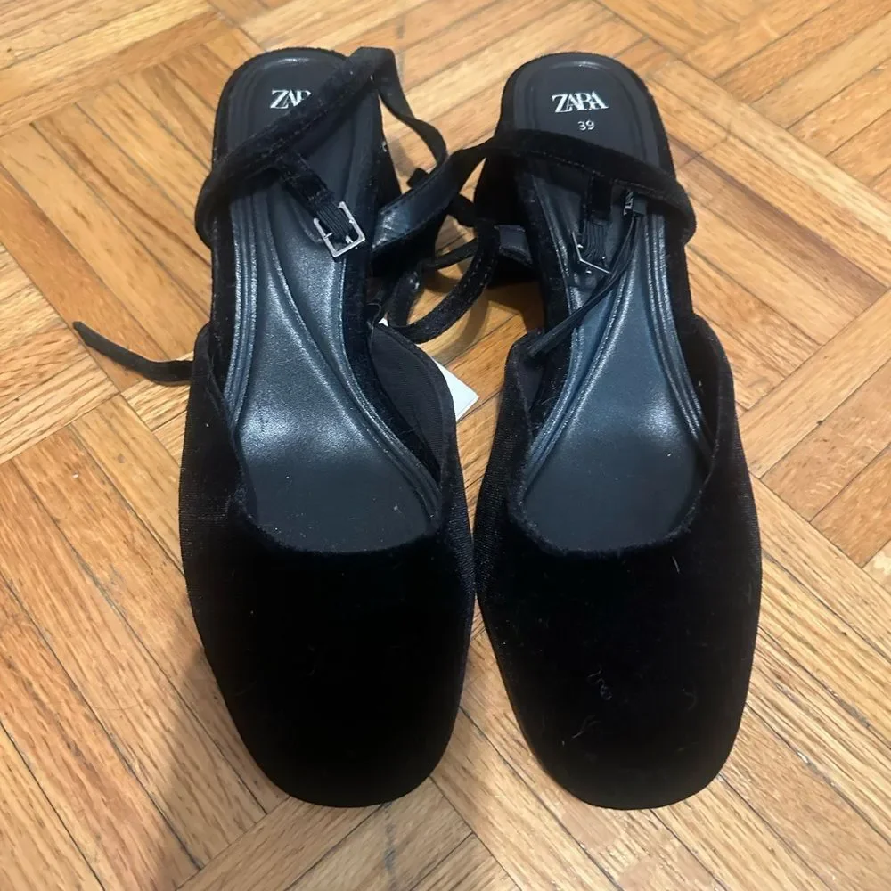 Zara Black Velvet Heeled Shoes